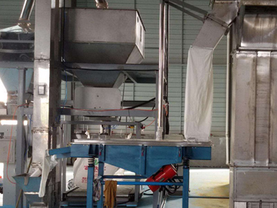 高嶺土直線振動(dòng)篩